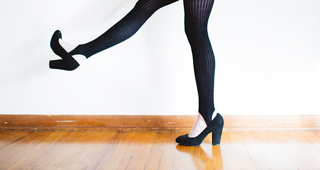 leggings.jpg Seven Outfits to Avoid While Working in the Middle East