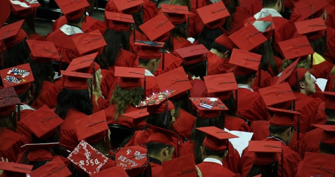 Here’s What You Need to Know About Hiring Fresh Graduates This Year