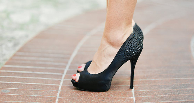 Heels.jpg Seven Outfits to Avoid While Working in the Middle East