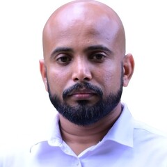 Hamza Ali Kallan, Lead Travel Consultant 