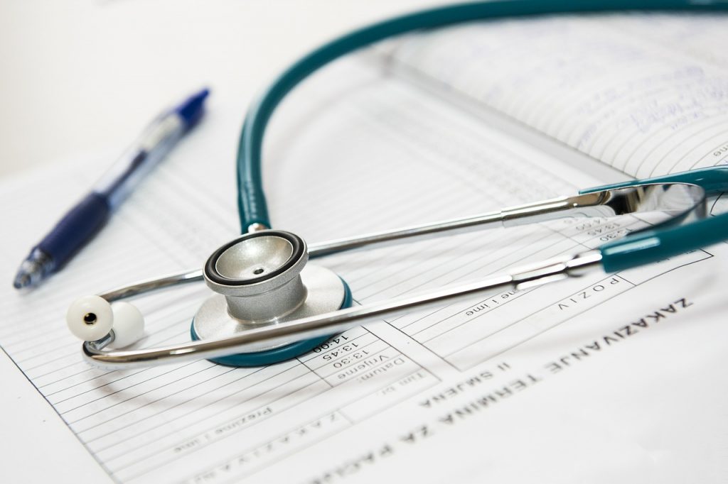 ثلاث استراتيجيات لتوظيف أفضل الكفاءات في مجال الرعاية الصحية في الإمارات