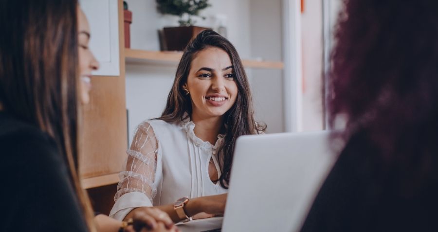كيفية توظيف الكفاءات التقنية المتنامية في باكستان بفعالية