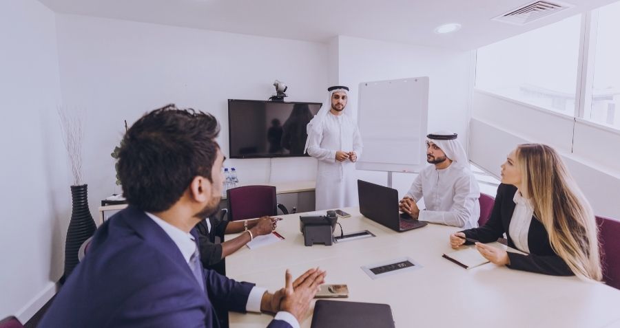 مبادرة الصيف المرن في دبي: ما الذي يحتاج أصحاب العمل إلى معرفته؟