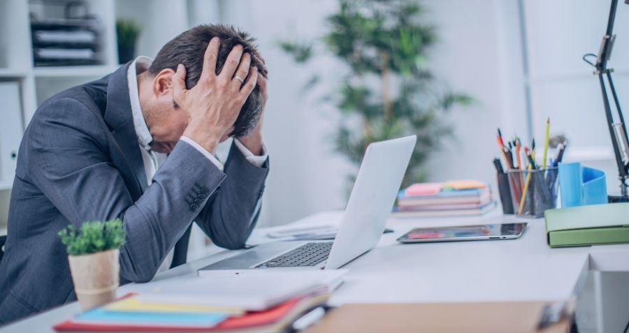 تكلفة التوظيف الخاطئ: لماذا يجب أن تختار الموظف المناسب من البداية
