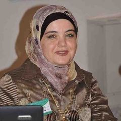 Rana Khateeb, اداري و مترجم