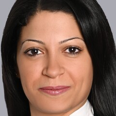 Esraa Gamal, Chief Operations Officer (coo)