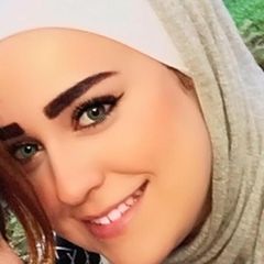 dina shalabi, Gifts Center as a beauty advisor and sales woman