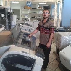 Naveed Aleem, Computer Technician