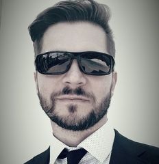 Rafal Chmielecki, PaaS Cloud Solution Architect (EAI)