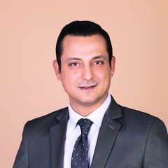 Michael Masri, Store Director
