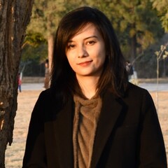 Rubia Riaz Khawar, Lecturer