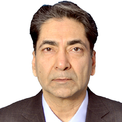 Rafi Iqbal Farkhad, Consultant Plastic Surgeon