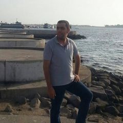 أحمد الحوري, construction manger