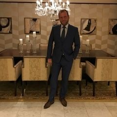 Nabil Kamil, Sales Director