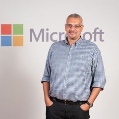 شريف الصناديلي, Marketing Director