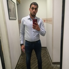 GHASSEN SELMI, head waiter