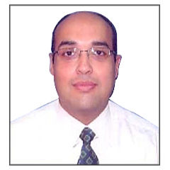 abhishek kapur, optometrist  cum manager