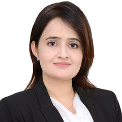 Faiza Khalid, Accountant