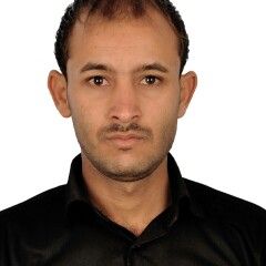 أكرم علي محمد ناصر الاسد, محاسب ومسوال المبيعات