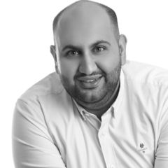 Mohnad Hamadon, marketing manager