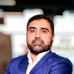Rashid Mahmood شفقت, Commercial Director