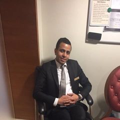 Abdullah Al-Thaher, Headwaiter-in charge