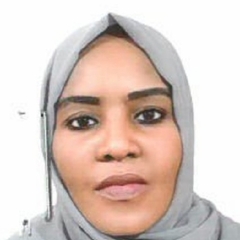 Azza Mahmoud, manager and owner