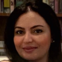 سابرينا Tijari, مسؤول العلاقات العامة