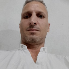 حسام دروبي, موظف