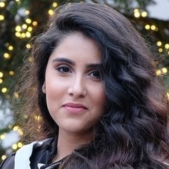 Safiya Rebaica, Customer Experience Advisor