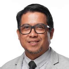 Darril Javellana, Executive Office  Manager to the Chief Operating Officer