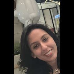 Myriam  Bayoumi , Writing Center Assistant