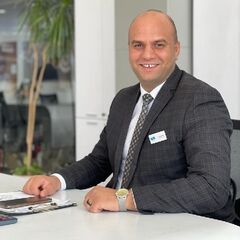 كريم عباس, Sales Representative