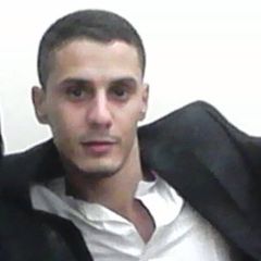 عثمان Agorram, viseur