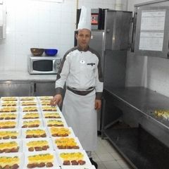 Omar Achour, Chef cook fast food pizza and pastry