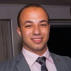 Mohamed Mahmoud, assistant store manager