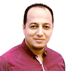 AMR Moahmed, Senior Graphic Designer