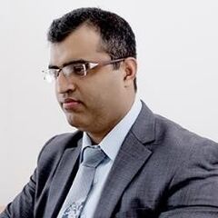 Zeeshan Qureshi FCCA, Finance Director