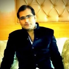 Mukesh Parashar, Sr. executive