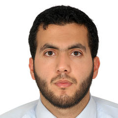 مجدي عمر, English lecturer