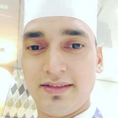Ashish Kandari, First commis chef indian department 