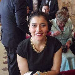 aicha khalfi, Head of construction