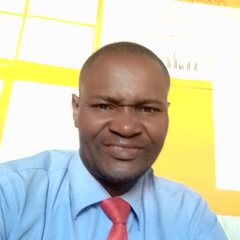 Mazinyani Edwell ملامبو, History and geography teacher