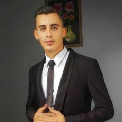 Ahmed  Ibrahim , Senior Sales Associate / Store In-Charge
