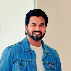Md Mojahid  Hossain , Private & Delivery Driver