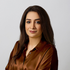 Mahsa Namvar, senior consultant 