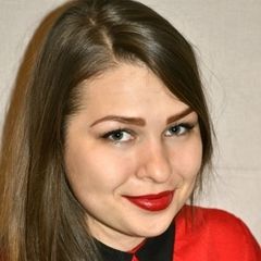 Julia arkhypova, Receptionist