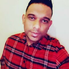 Kuben  Govender , customer service manager