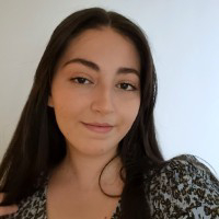 Yasmine Djema
