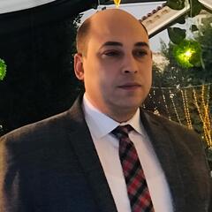 احمد ابراهيم علي  ابراهيم العزوني, مستشار قانوني